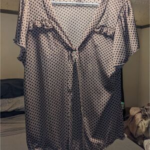 Very nice classy lighter brown with dark polka dots, ruffles & two long ties top